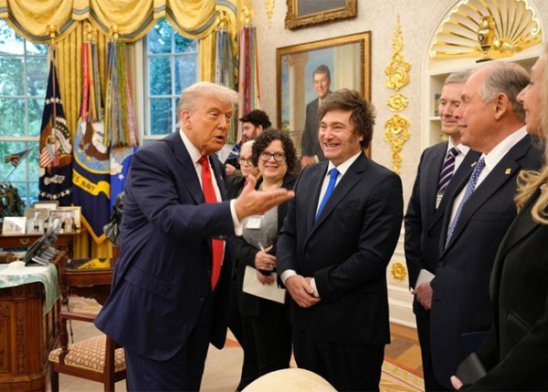 Javier Milei con Donald Trump