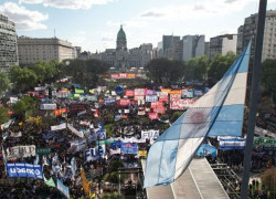 Marcha en defensa de la educación pública