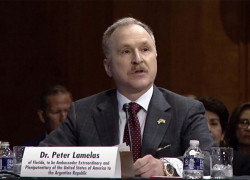 Peter Lamelas en el Senado estadounidense